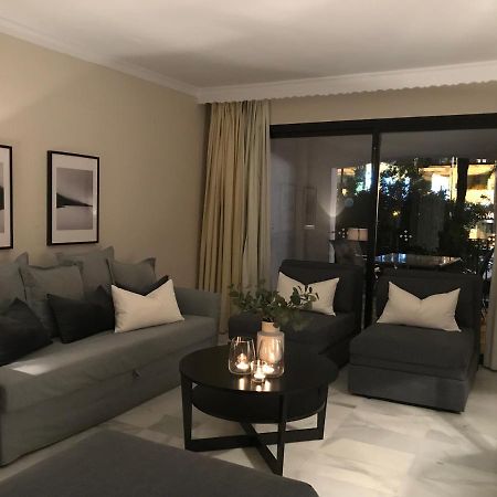 Large And Elegant In Puerto Banus With Pools And Paddle Apartment Marbella Exterior photo