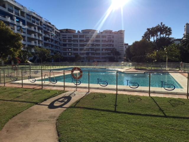 Large And Elegant In Puerto Banus With Pools And Paddle Apartment Marbella Exterior photo